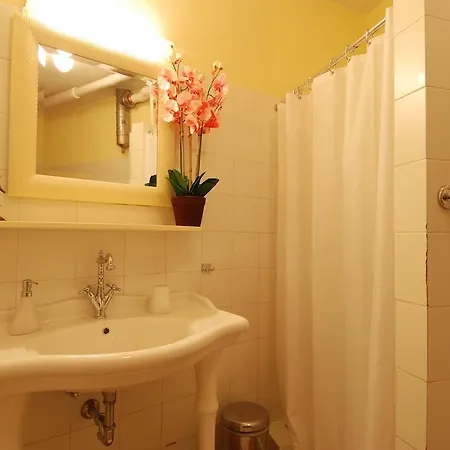 Appartamento Delle Belle Arti Apartment *